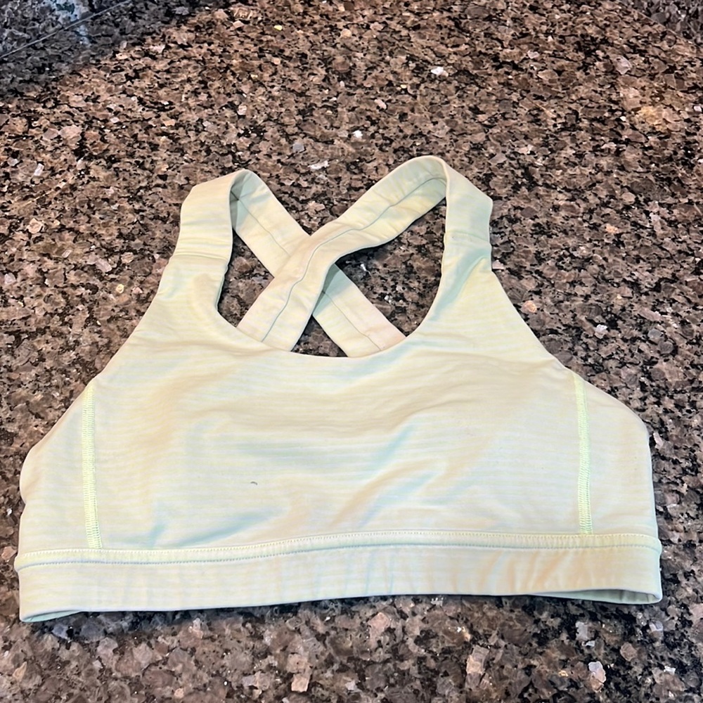 Lululemon Sports bra